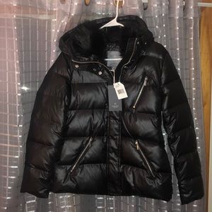 Women's Puffer Jacket faux fur collar and hood
